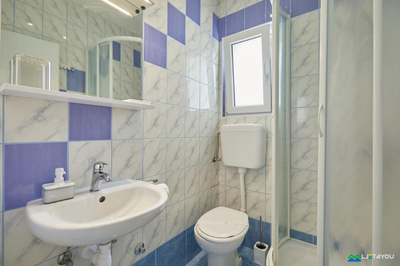 Mljet 2 You - Seafront Apartment 2+2 Sobra Exterior foto